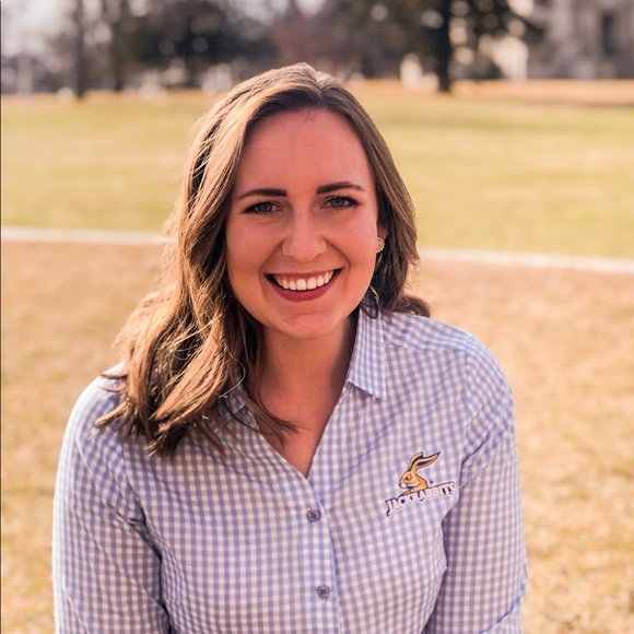 Selene's Closet (@selene_6) | Poshmark